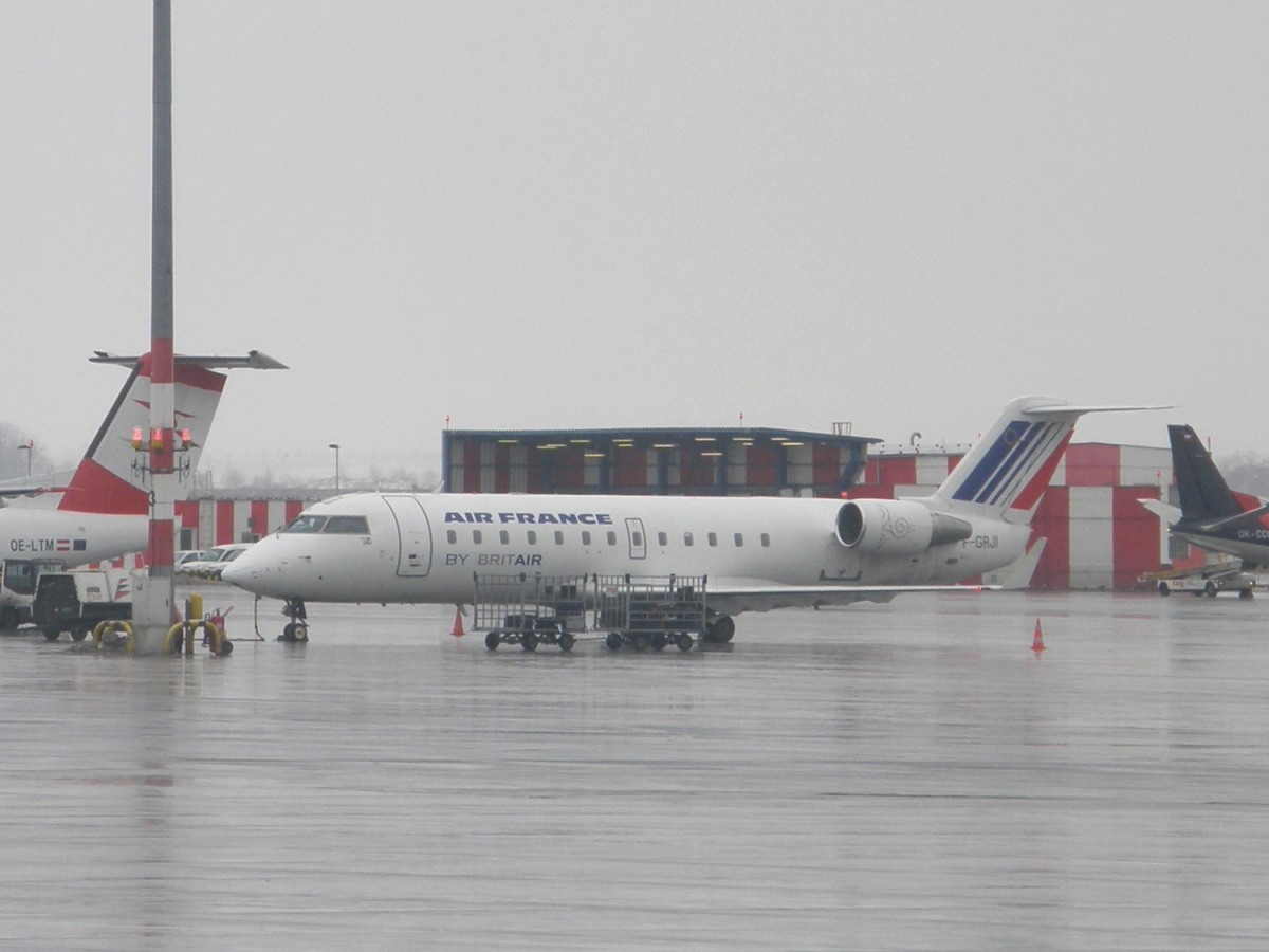 CRJ-100ER Air France (Brit Air) F-GRJI Prague_Ruzyne (PRG/LKPR) February_23_2009