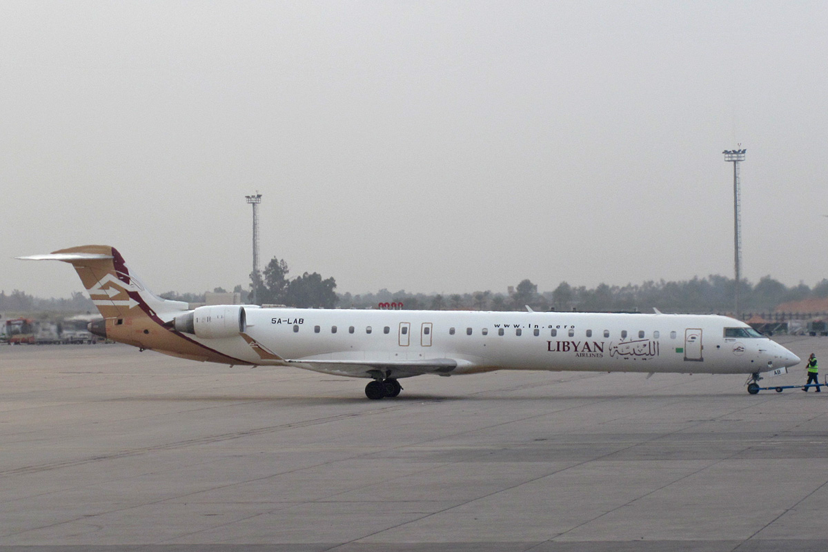 CRJ-900ER Libyan Arab Airlines 5A-LAB Tripoli_International (TIP/HLLT) November_21_2009