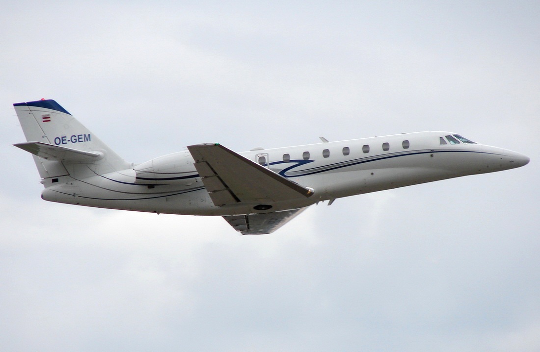 Cessna 680 Citation Sovereign Jetpool Network OE-GEM Osijek_Klisa (OSI/LDOS) March_30_2012