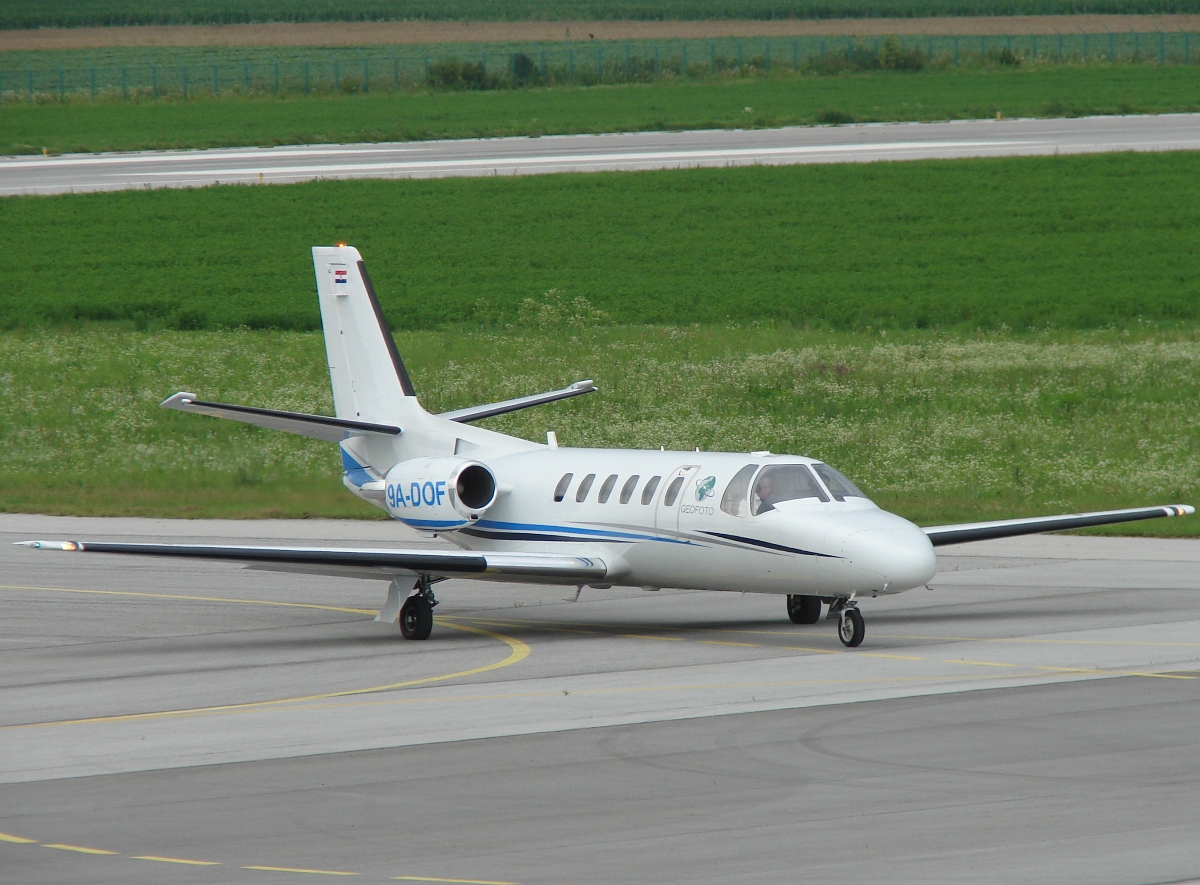 Cessna 551 Citation II/SP Geofoto 9A-DOF Osijek_Klisa (OSI/LDOS) June_30_2009