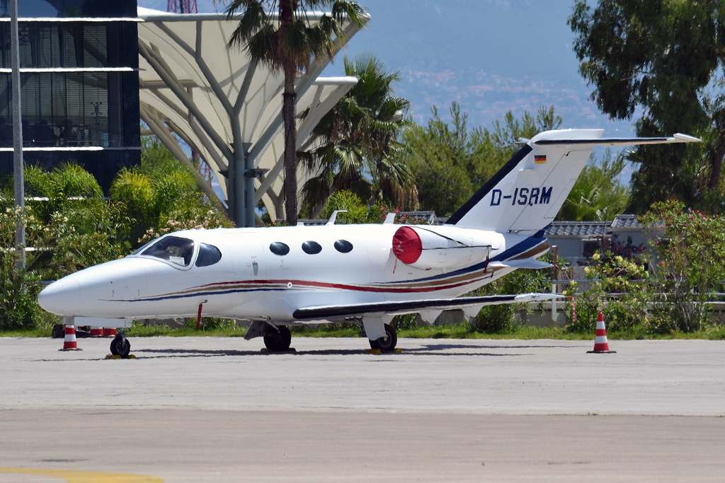 Cessna 510 Citation Mustang Inovex Charter D-ISRM Split_Resnik (SPU/LDSP) August_6_2011