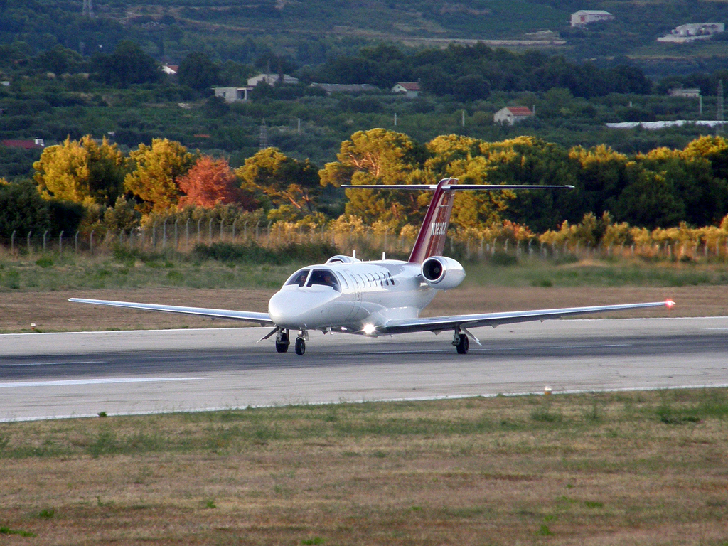 Cessna 525B Citation CJ3 Untitled N123CZ Split_Resnik (SPU/LDSP) August_7_2010