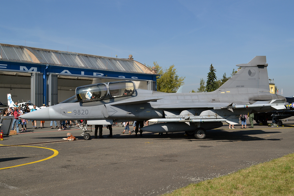 Saab JAS-39D Gripen Czech Air Force 9820 Hradec_Kralove (LKHK) September_03_2011