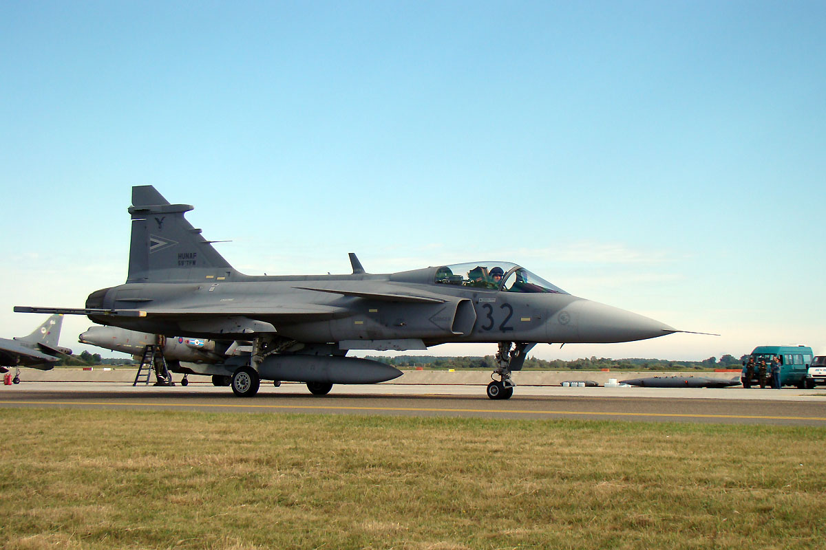 Saab JAS-39C Gripen Hungary Air Force 32 Kecskemét (LHKE) August_17_2008