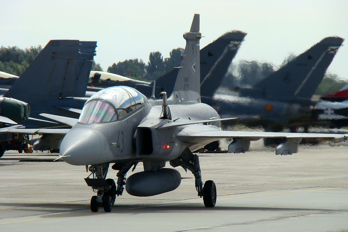 Saab JAS-39D Gripen Hungary Air Force 43 Kecskemét (LHKE) August_17_2008