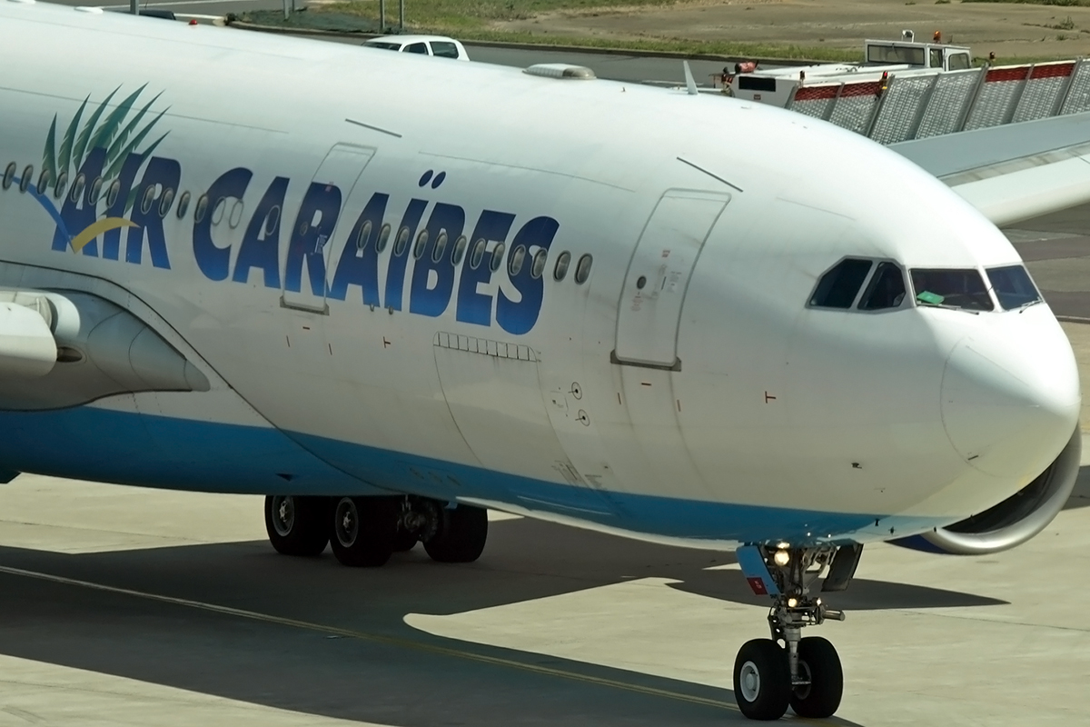 A330-223 Air Caraibes F-OFDF Paris_Orly_Sud June_25_2007 A