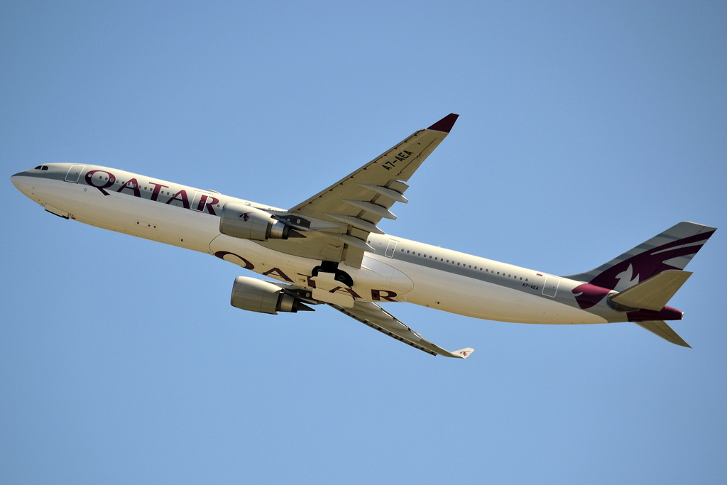 A330-303X Qatar Airways A7-AEA Frankfurt_Main (FRA/EDDF) May_25_2012