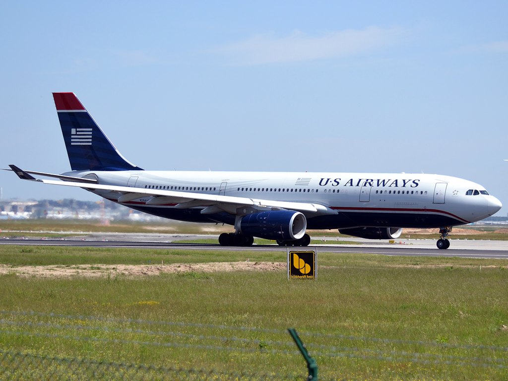 A330-243 US Airways N284AY Frankfurt_Main (FRA/EDDF) May_26_2012