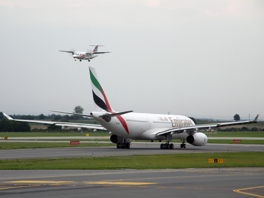 A330-243 Emirates A6-EAQ Prague_Ruzyne August_11_2010