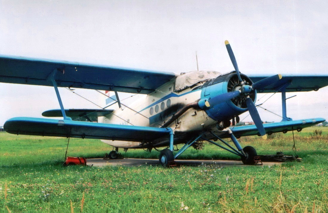 Antonov An-2 Air-Tractor 9A-DAV Osijek_Cepin (LDOC) April_29_1997.