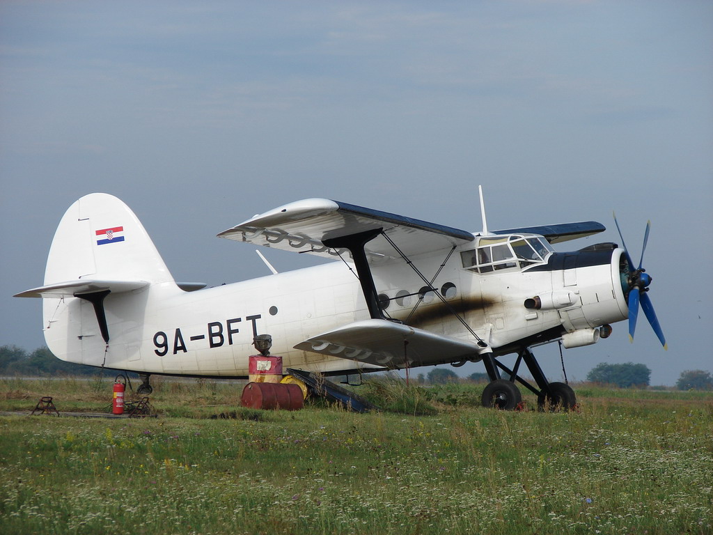 Antonov An-2R Krila Kvarnera 9A-BFT Osijek_Cepin (LDOC) September_01_2007