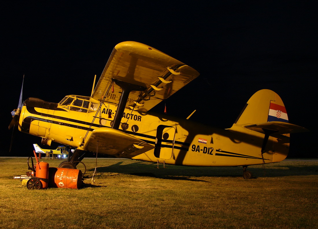 Antonov An-2 Air-Tractor 9A-DIZ Osijek_Klisa (OSI/LDOS) July_15_2011