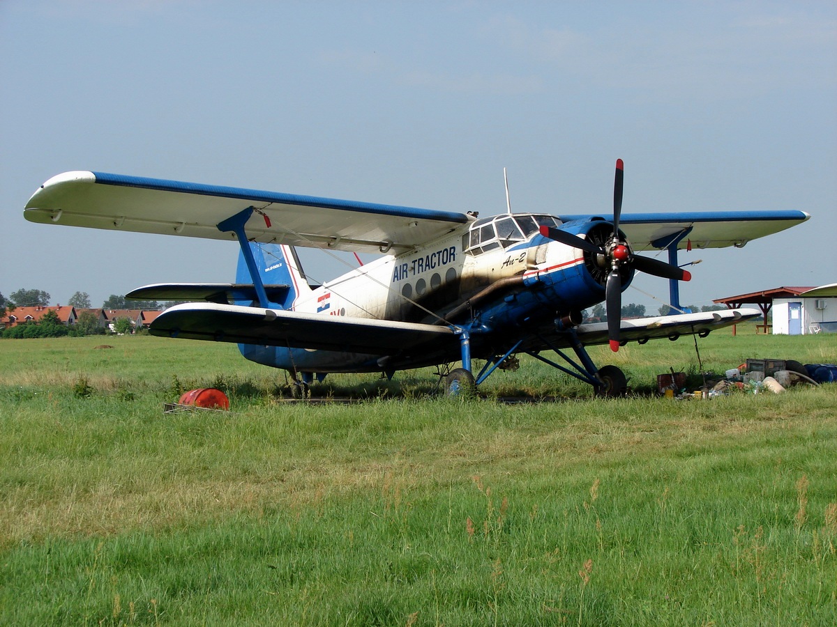 Antonov An-2, 9A-DAV, Air-Tractor, Osijek-Cepin (LDOC) June_17_2010.