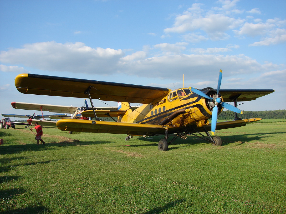 Antonov An-2, 9A-DIZ, Air-Tractor, Vinkovci - Sopot (LDOV) July_08_2010.