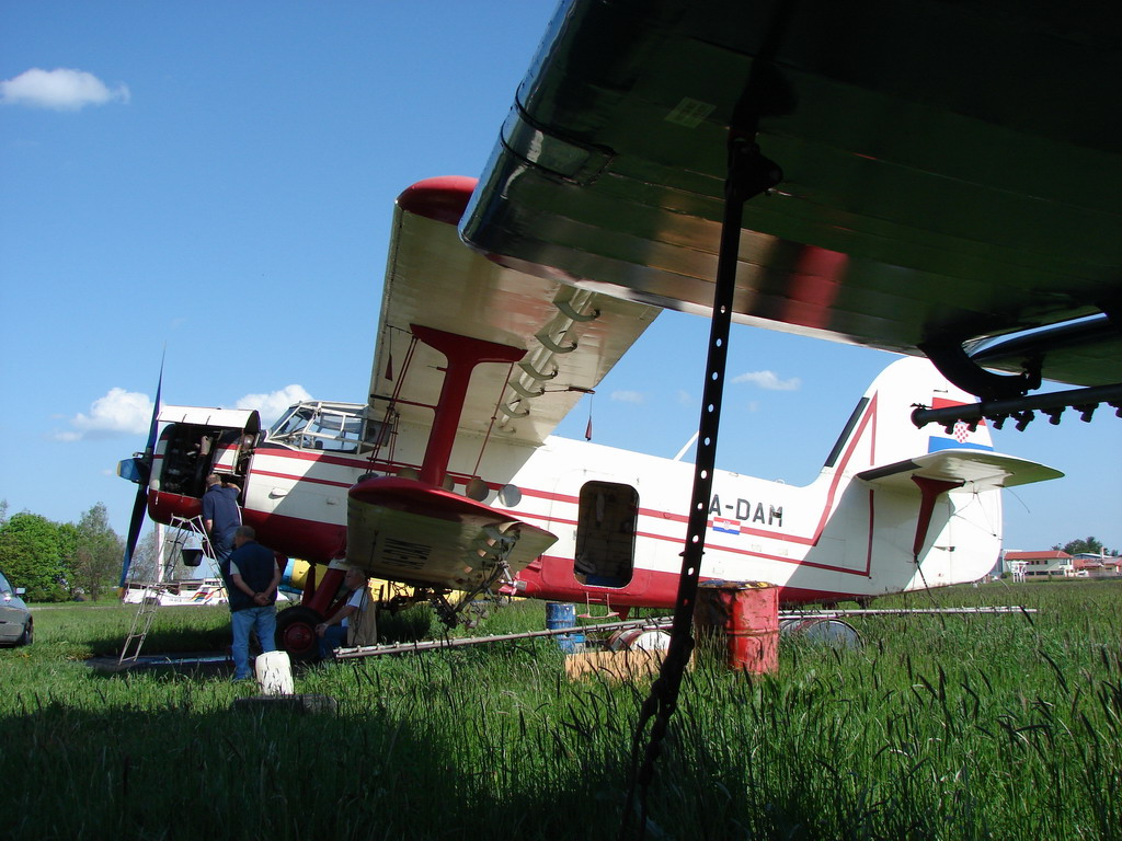 Antonov An-2R Air-Tractor 9A-DAM Osijek_Cepin (LDOC) April_20_2008