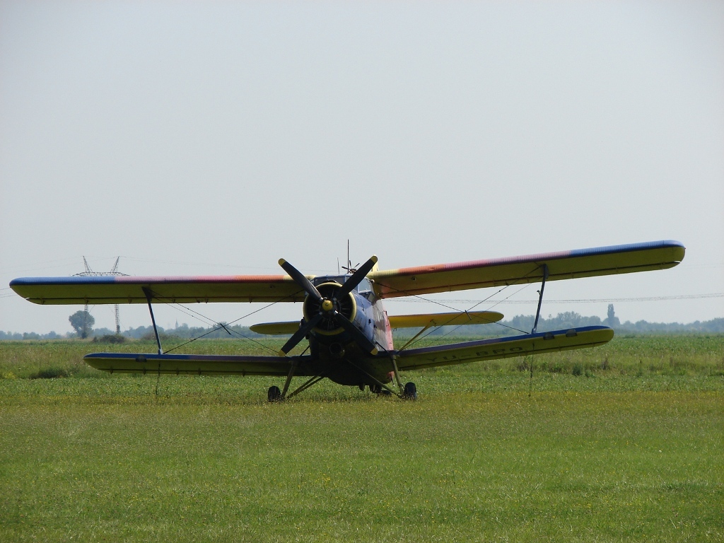 Antonov An-2R Aeroklub Novi Sad YU-BPO Novi_Sad_Cenej (LYNS) June_3_2007