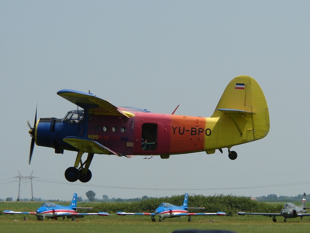 Antonov An-2R Aeroklub Novi Sad YU-BPO Novi_Sad_Cenej (LYNS) June_3_2007