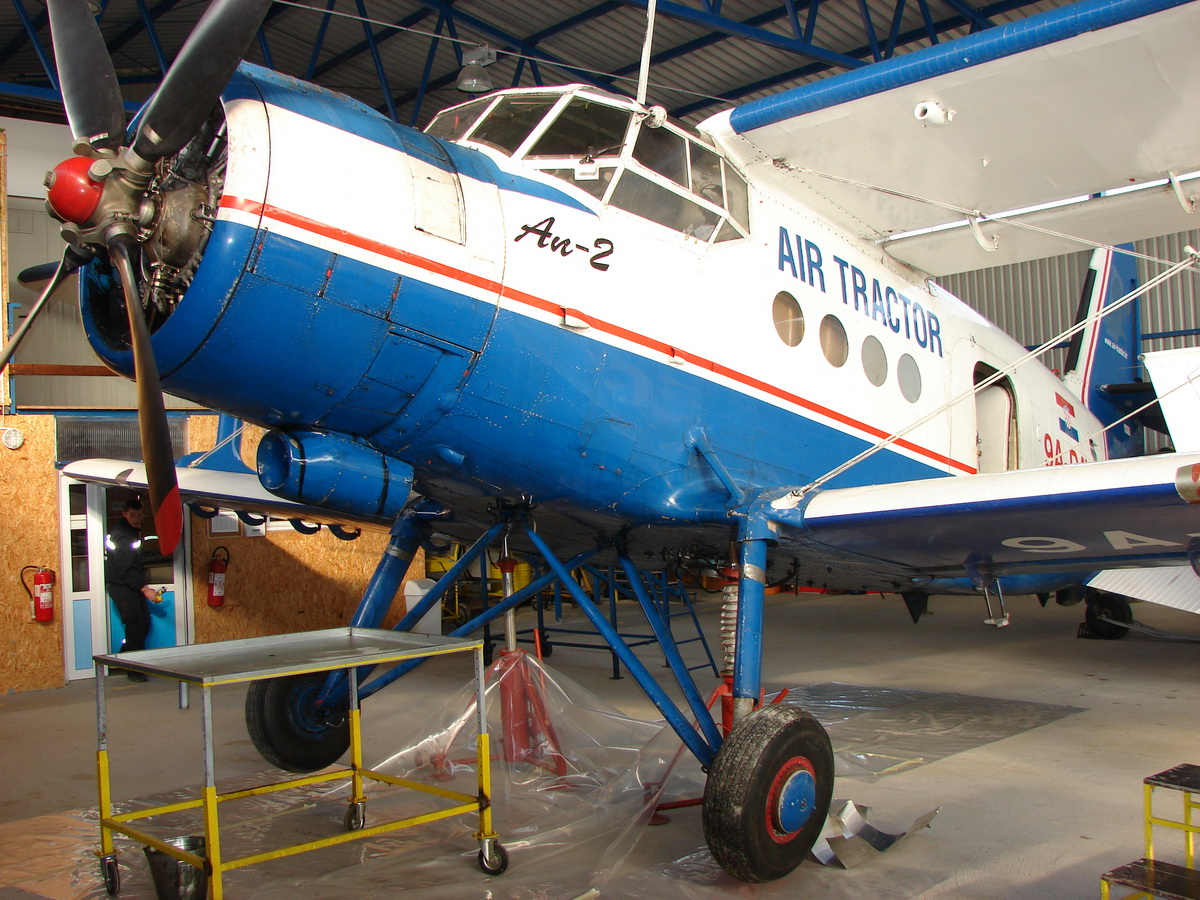 Antonov An-2, 9A-DAV, Air-Tractor, Osijek - Klisa (OSI/LDOS), February_11_2011.