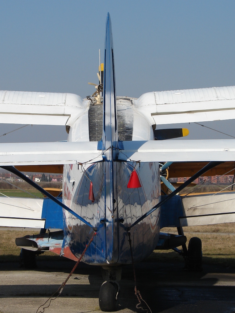 Antonov An-2, 9A-DAV, Air-Tractor, Osijek-Čepin (OSI/LDOC) 2009.