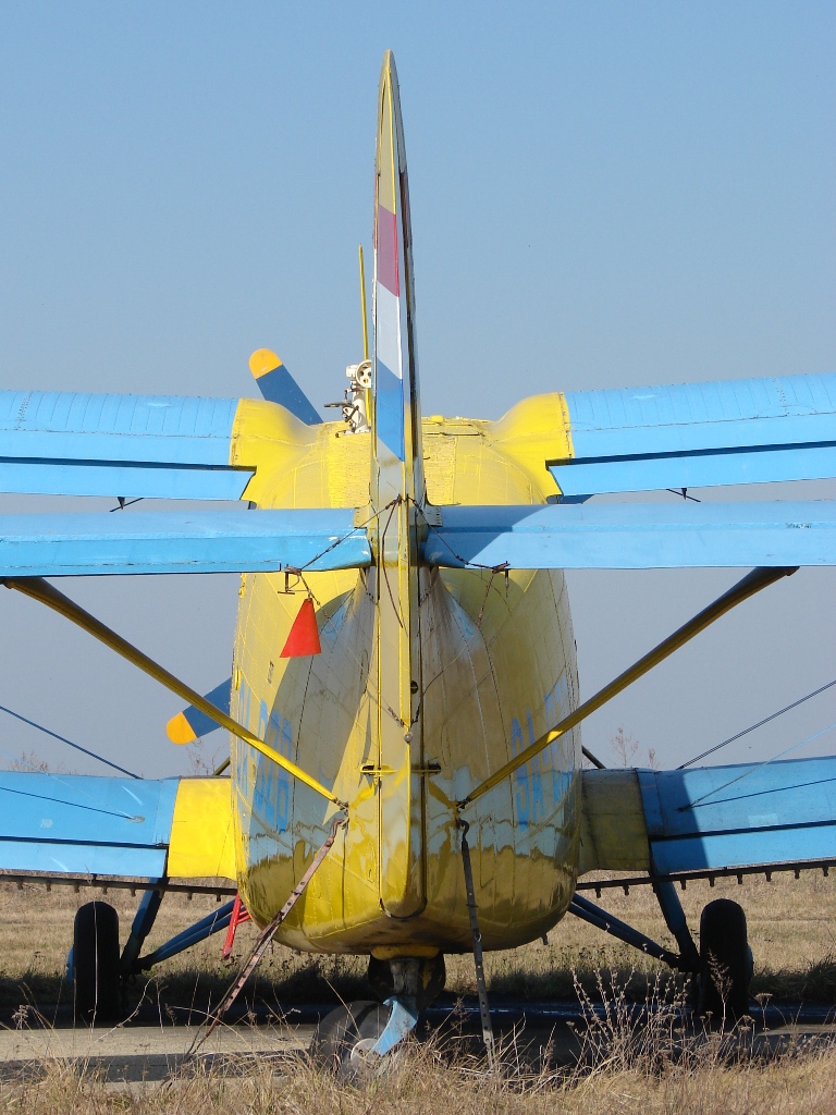 Antonov An-2, 9A-BZB, Sparrow, Osijek-Čepin (OSI/LDOC) 2009.