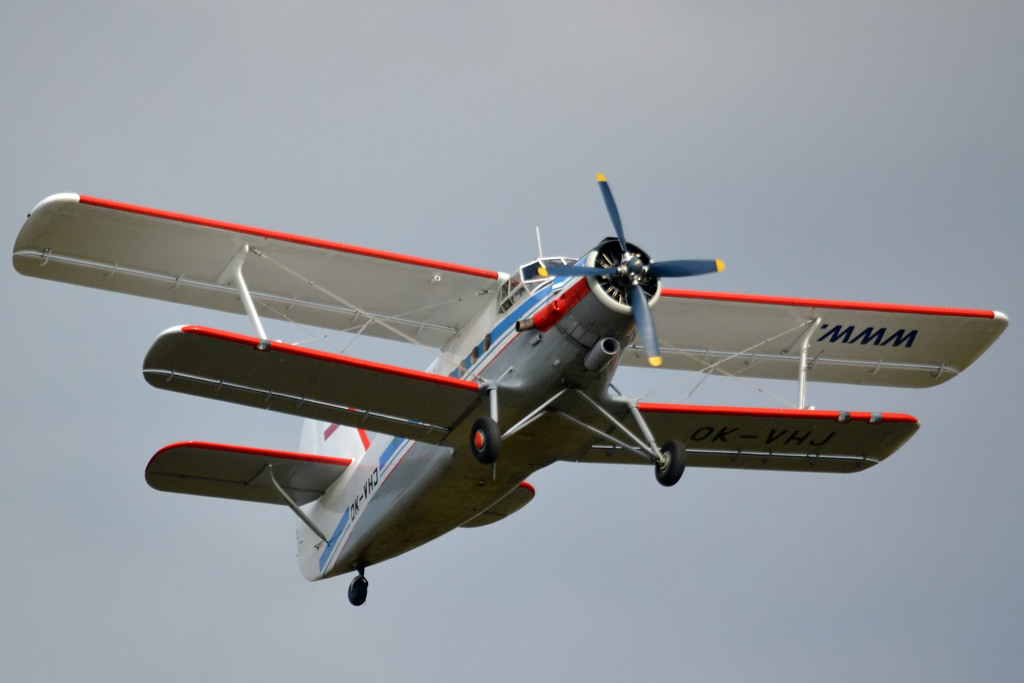 Antonov An-2T Skydive & Air service OK-VHJ Prague_Letnany (LKLT) September_17_2011