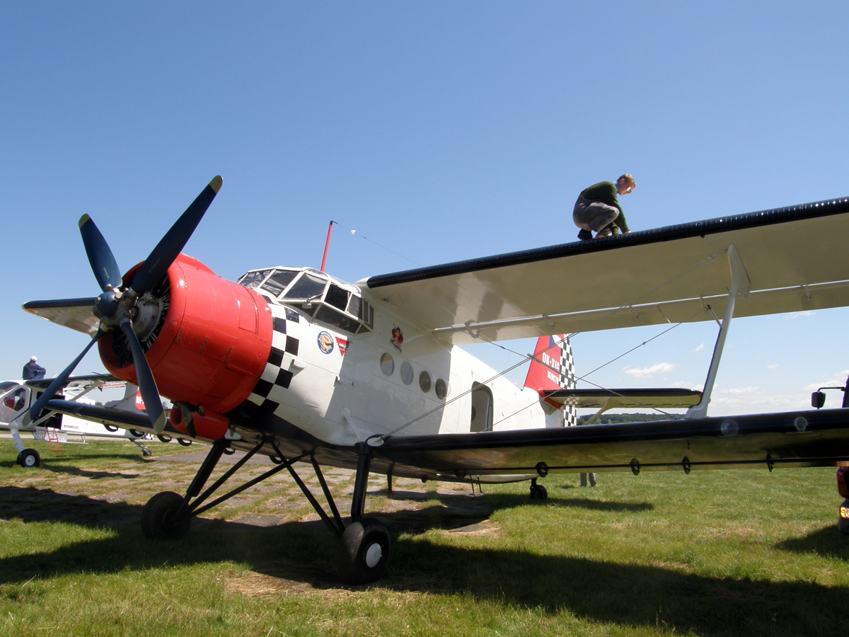 Antonov An-2T Heritage of Flying Legends OK-XIG Hradec_Kralove (LKHK) June_13_2009