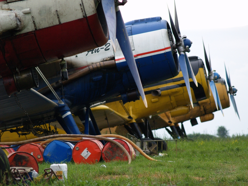 Antonov An-2, Air-Tractor, Osijek-Čepin (OSI/LDOC) 2006.