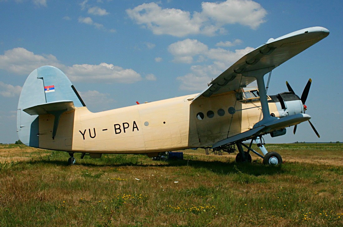 Antonov An-2 YU-BPA JAT Privredna Avijacija Lisicji Jarak (LYBJ) August_13_2013