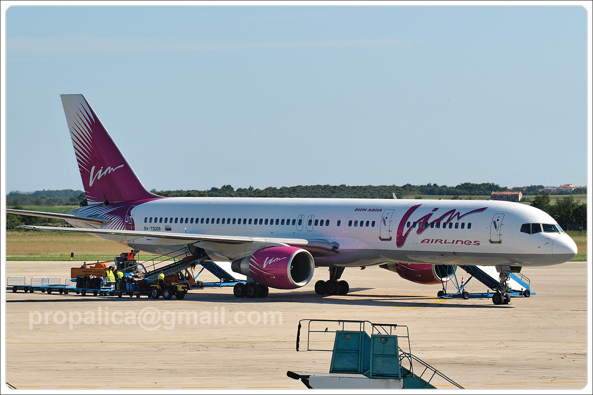 B757-230 Vim Airlines RA-73008 Pula June_16_2007