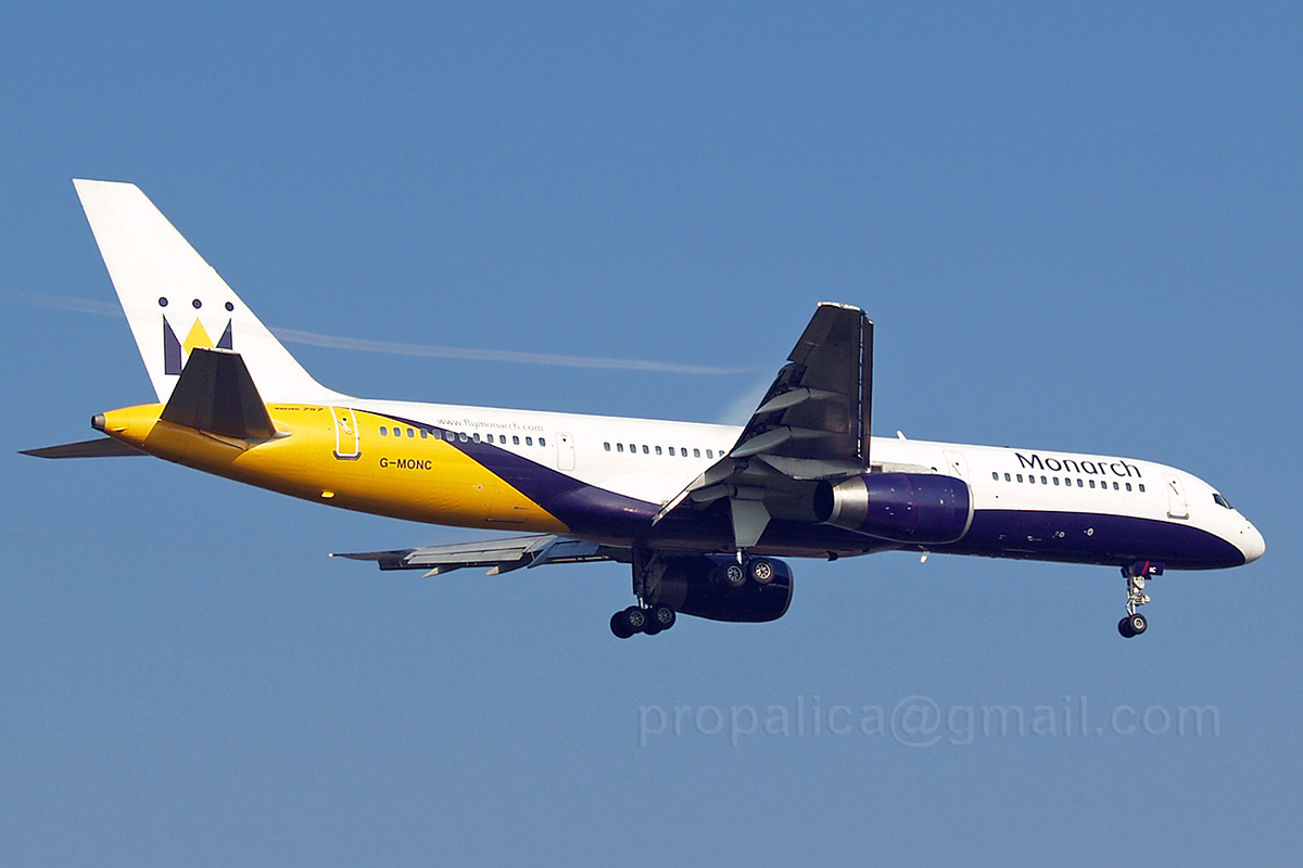 B757-2T7 Monarch Airlines G-MONC Zagreb_Pleso October_11_2006