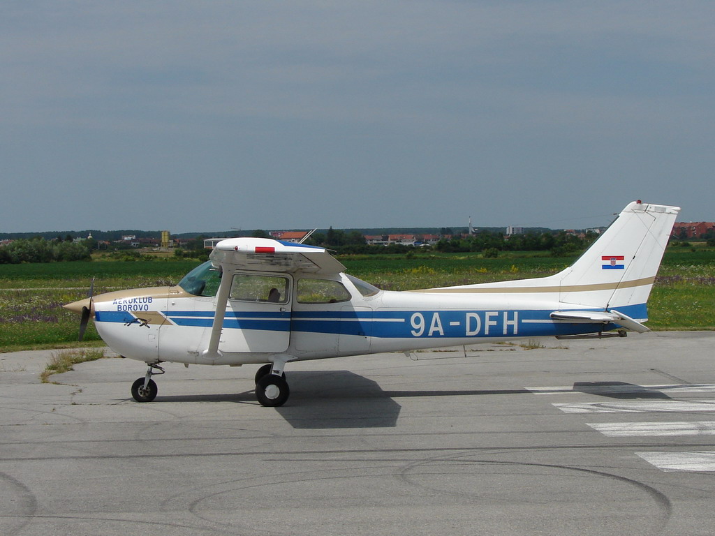 Cessna 172, 9A-DFH, AK Borovo, LDOC - 2008.