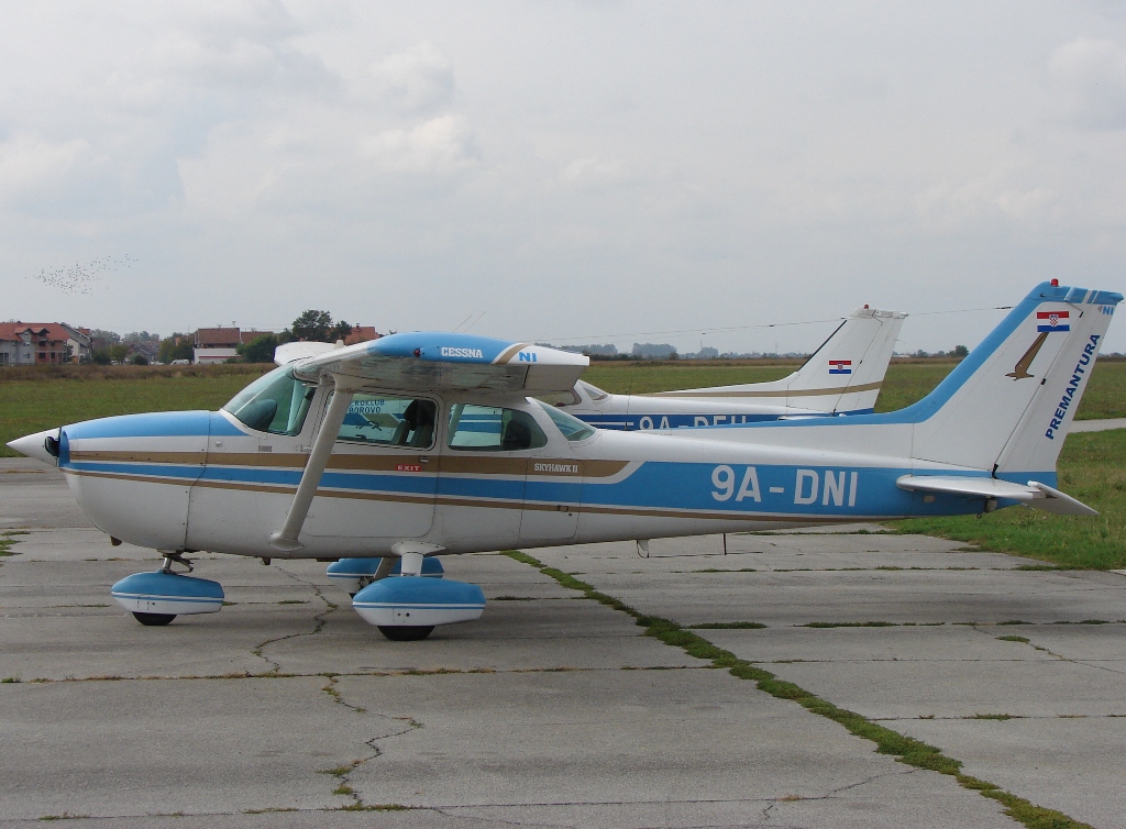 Cessna 172N, 9A-DNI, Geodetski zavod Osijek, Memorijal slavonskih zrakoplovaca 2008., Osijek-Čepin (LDOC)