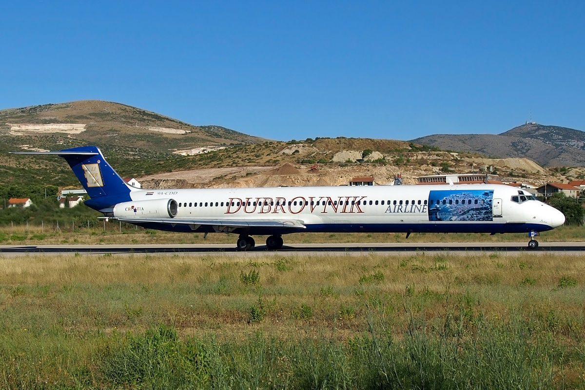 MD-82 (DC-9-82) Dubrovnik Airline 9A-CDD Split_Resnik August_10_2008