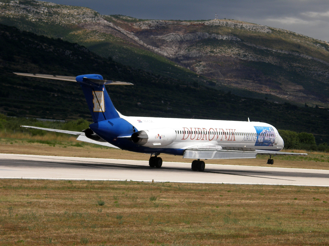 MD-82 (DC-9-82) Dubrovnik Airline 9A-CDC Split_Resnik August_7_2010