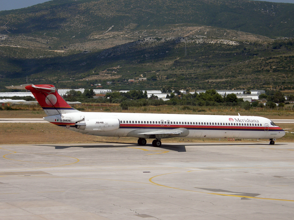 MD-82 (DC-9-82) Meridiana I-SMEM Split_Resnik August_11_2010