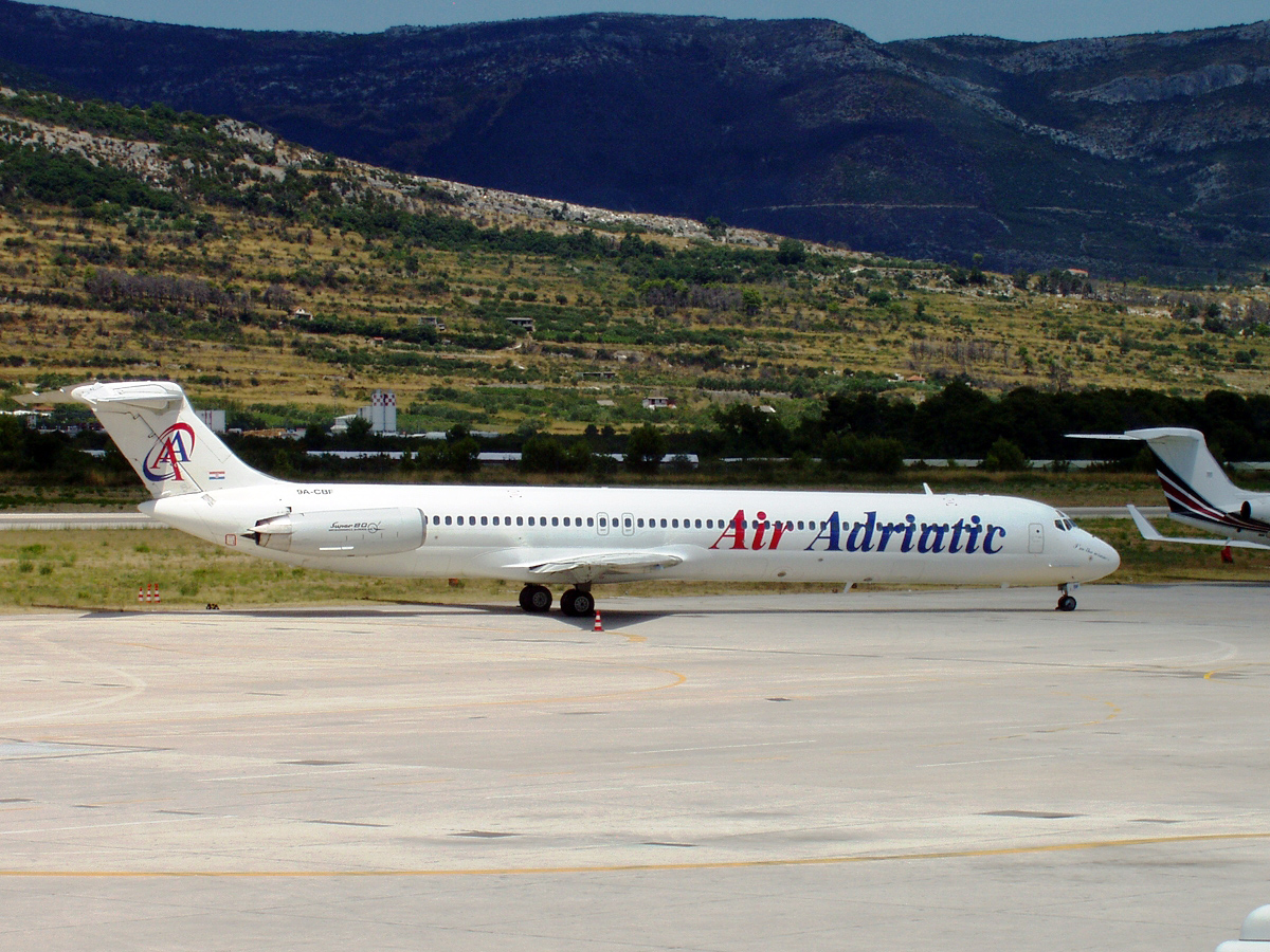 MD-82 (DC-9-82) Air Adriatic 9A-CBF Split_Resnik August_8_2006