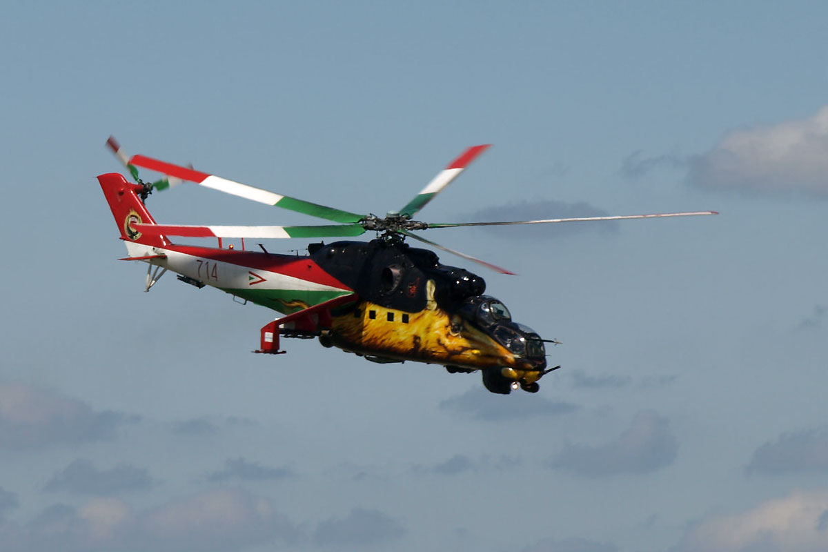 Mil Mi-24V 714 Hungarian air force Kecskemet August_17_2008