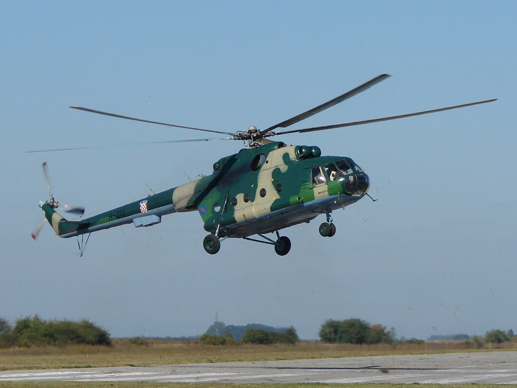 Mil Mi-8MTV1 HRZ H-213 Osijek_Čepin