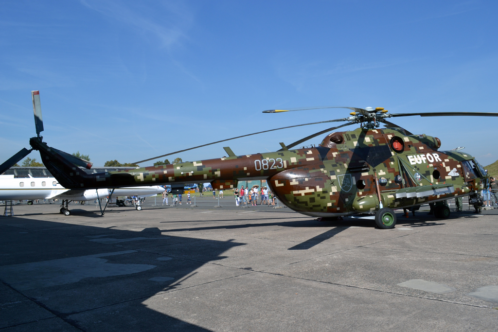 Mil Mi-17 Slovakia Air Force 0823 Hradec_Kralove (LKHK) September_03_2011