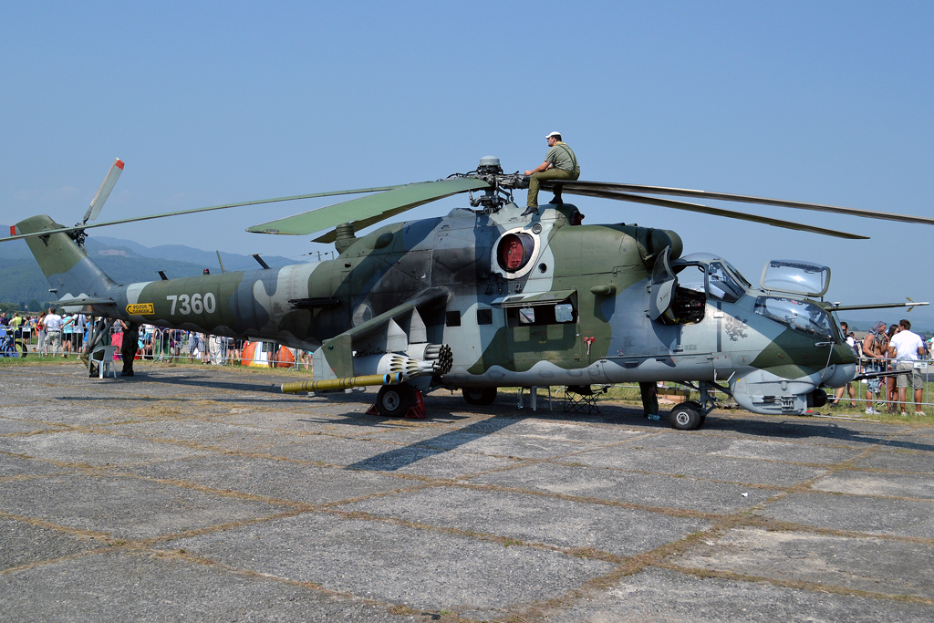 Mil Mi-24V Czech Air Force 7360 Sliac (SLD/LZSL) August_27_2011