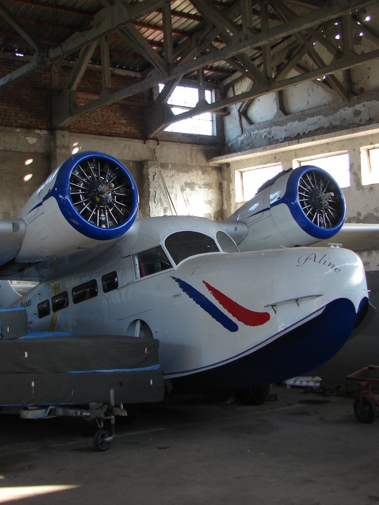 Grumman G-21A Goose C-FVFU European Coastal Airliners Borovo Naselje (LDOB) 2008