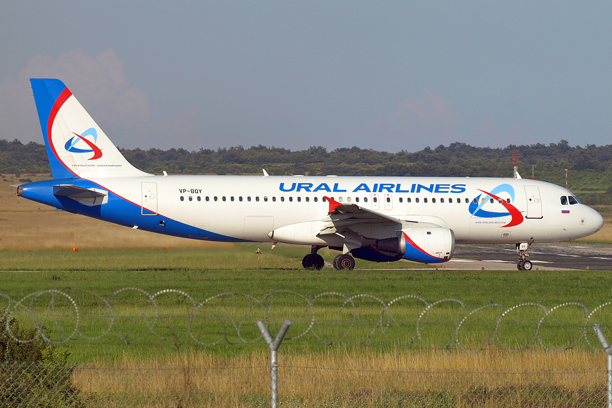 A320-211 Ural Airlines VP-BQY Pula June_16_2007