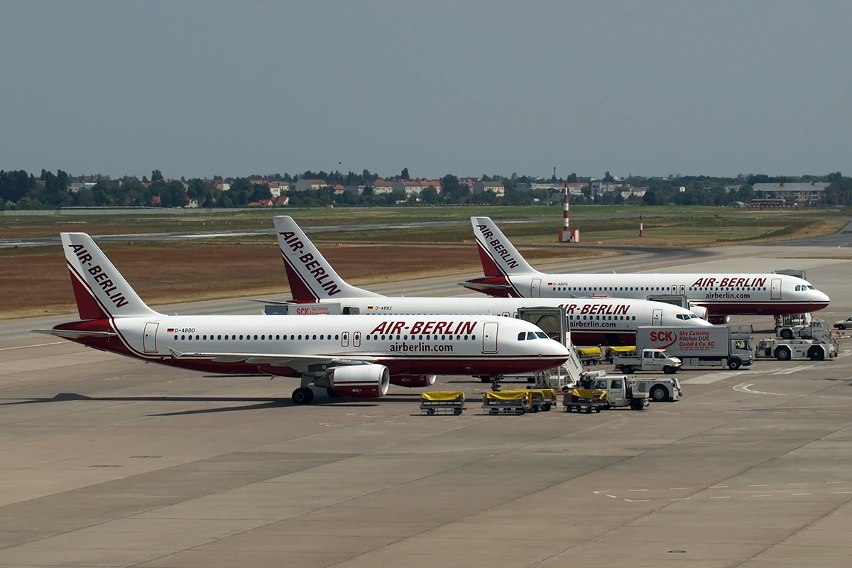 A320-214 Air Berlin D-ABDD Berlin_Tegel May_31_2008