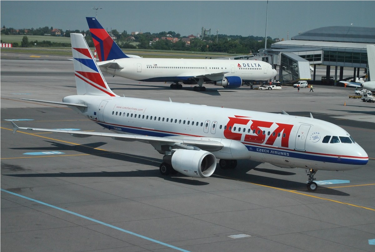 A320-214 ČSA - Czech Airlines OK-MEJ Prague_Ruzyne July_03_2010