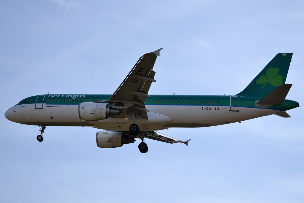 A320-214 Aer Lingus EI-DVH Prague_Ruzyne (PRG/LKPR) October_05_2013