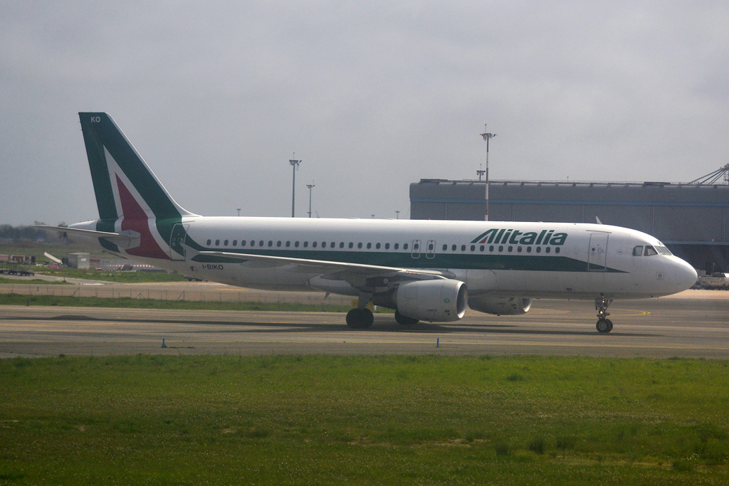 A320-214 Alitalia I-BIKO Rome_Fiumicino (FCO/LIRF) March_31_2015