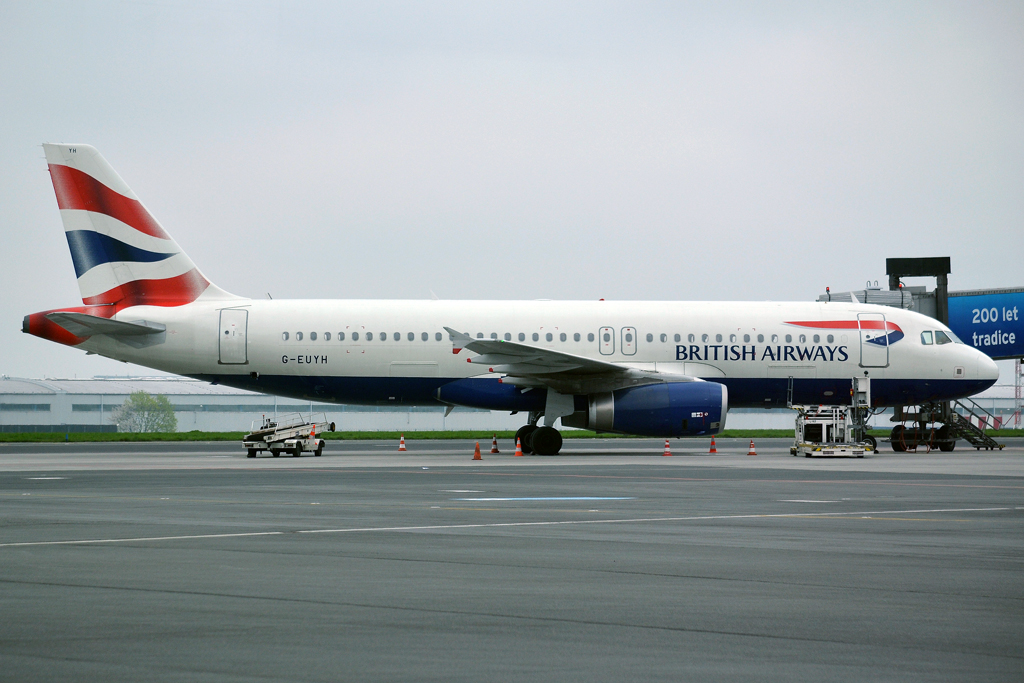 A320-232 British Airways G-EUYH Prague_Ruzyne (PRG/LKPR) April_28_2013