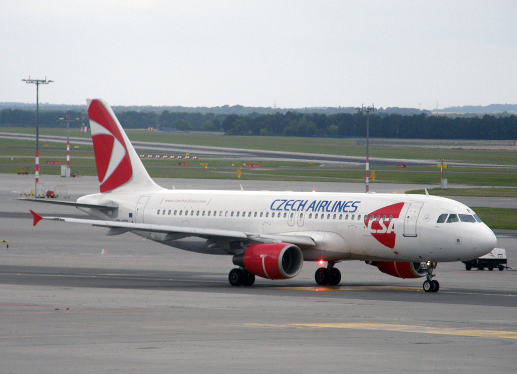 A320-214 ČSA - Czech Airlines OK-GEB Prague_Ruzyne July_28_2010