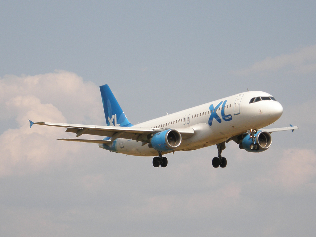 A320-211 XL Airways France F-GKHK Split_Resnik (SPU/LDSP) August_08_2009