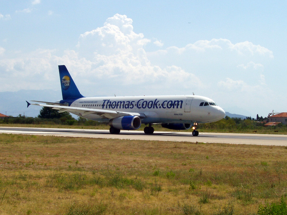 A320-231 Thomas Cook Airlines G-CRPH Split_Resnik (SPU/LDSP) August_9_2008